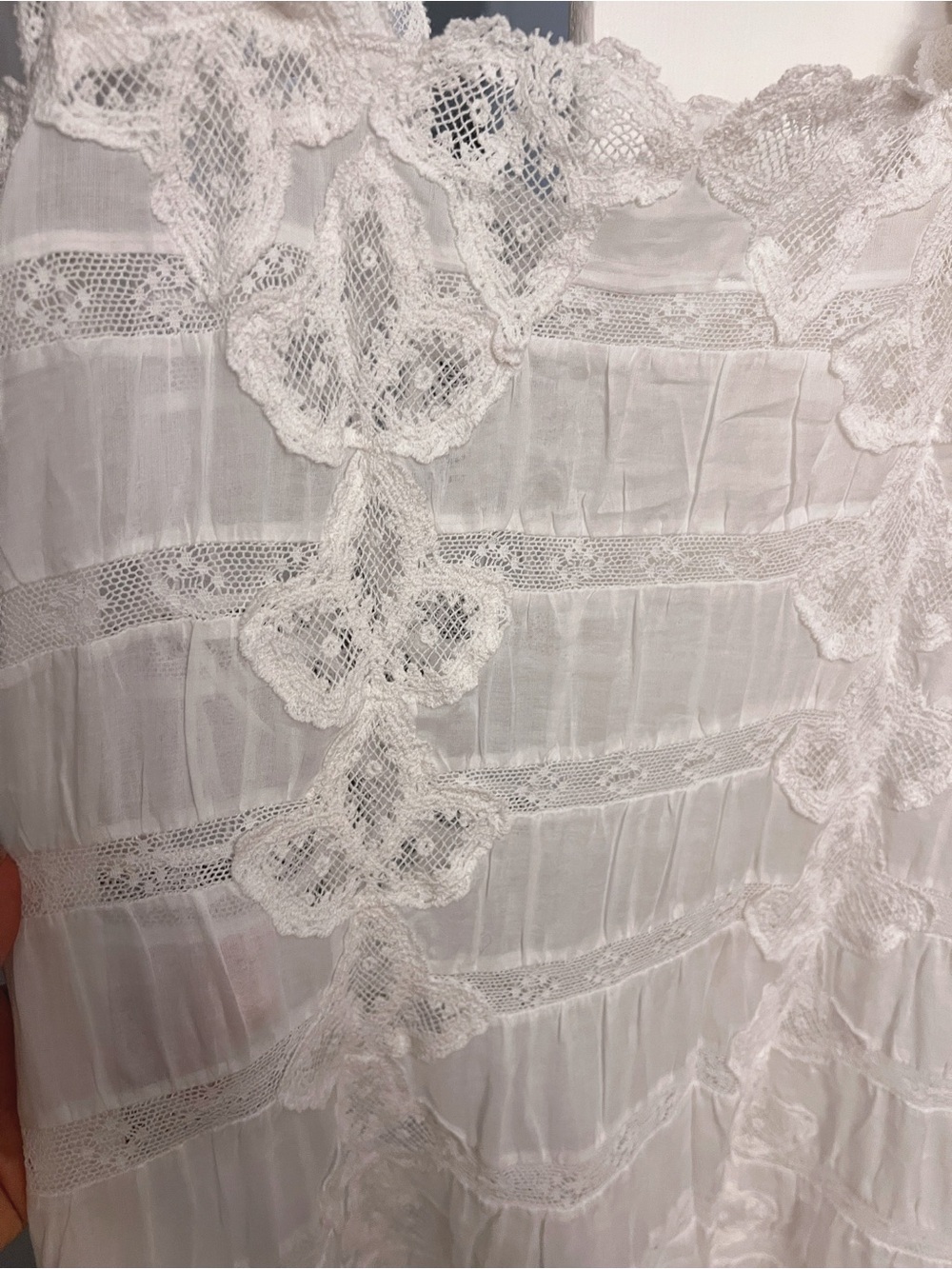 Doen White Lace Maxi Dress - Picture 15 of 16